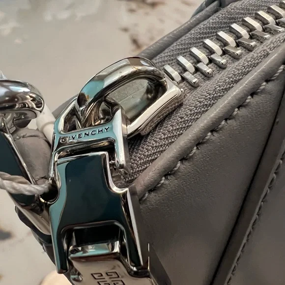 NWT GIVENCHY Nano Antigona Crossbody Bag- GREY - Picture 8 of 11